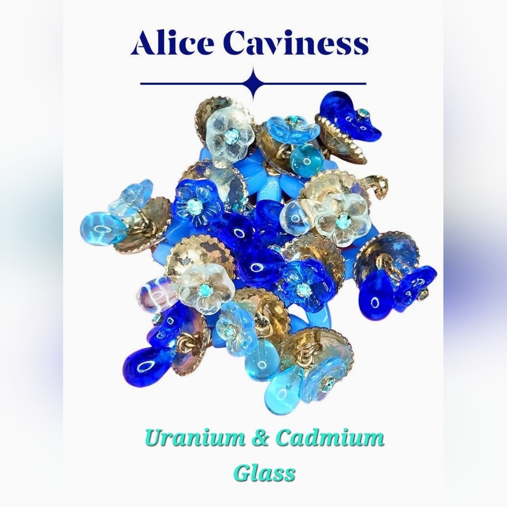 MCM Alice Caviness Blue Glass Floral Brooch – Uranium & Cadmium Glow